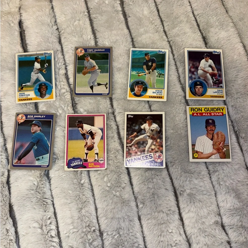 Topps Yankees Baseball Trading Cards Set
